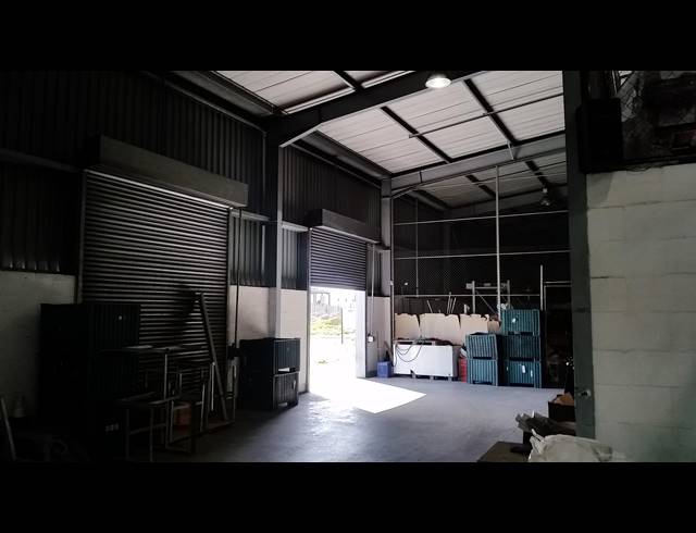 2,100M² WAREHOUSE RENTED IN CAPRICORN